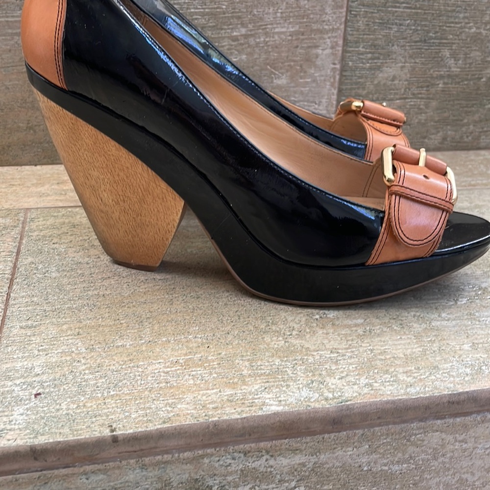 Max Studio wood heel patent leather heels.